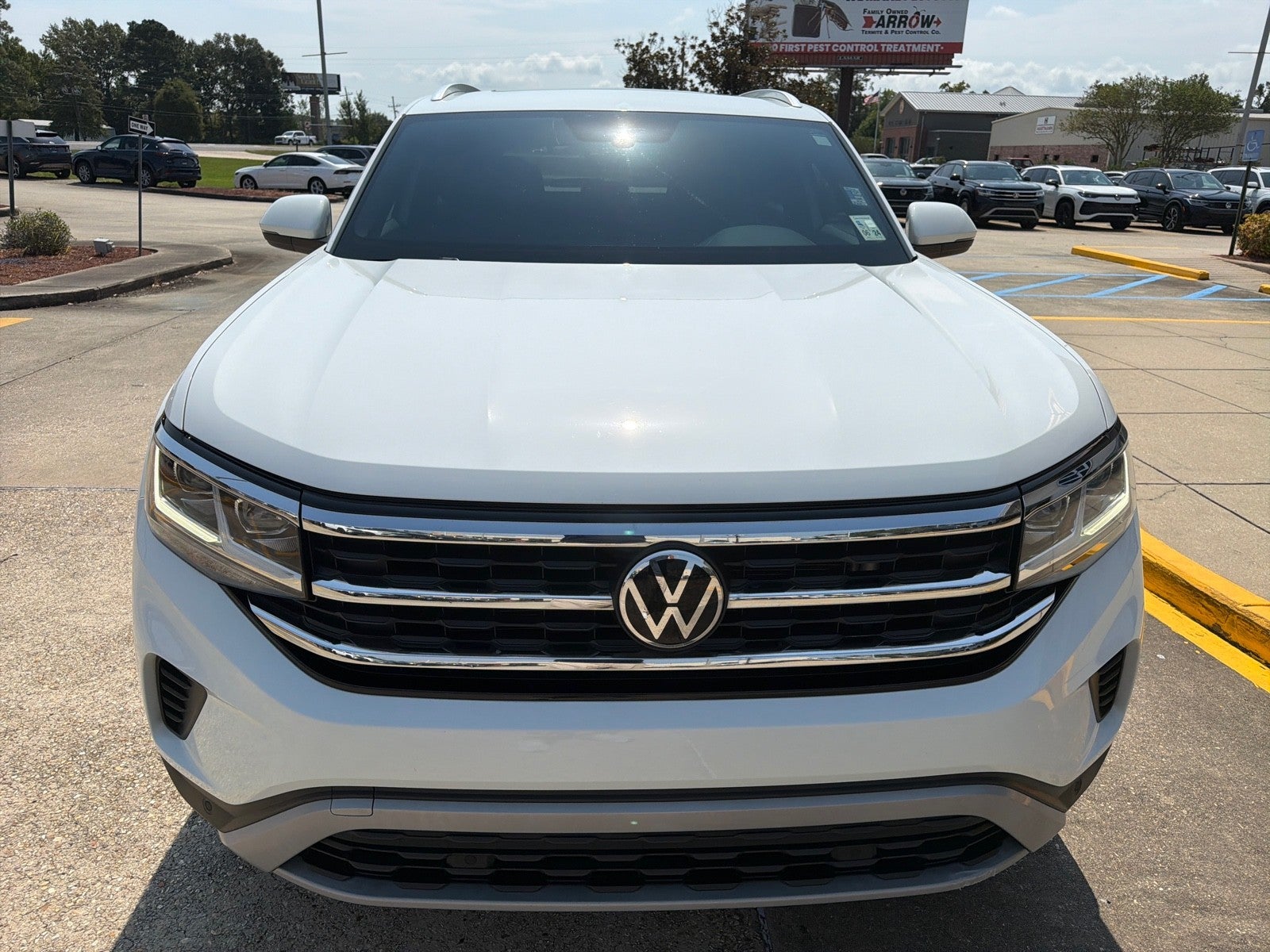 2023 Volkswagen Atlas Cross Sport 2.0T SE w/Technology