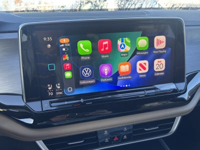 2026 Volkswagen Atlas Cross Sport 2.0T SE w/Technology