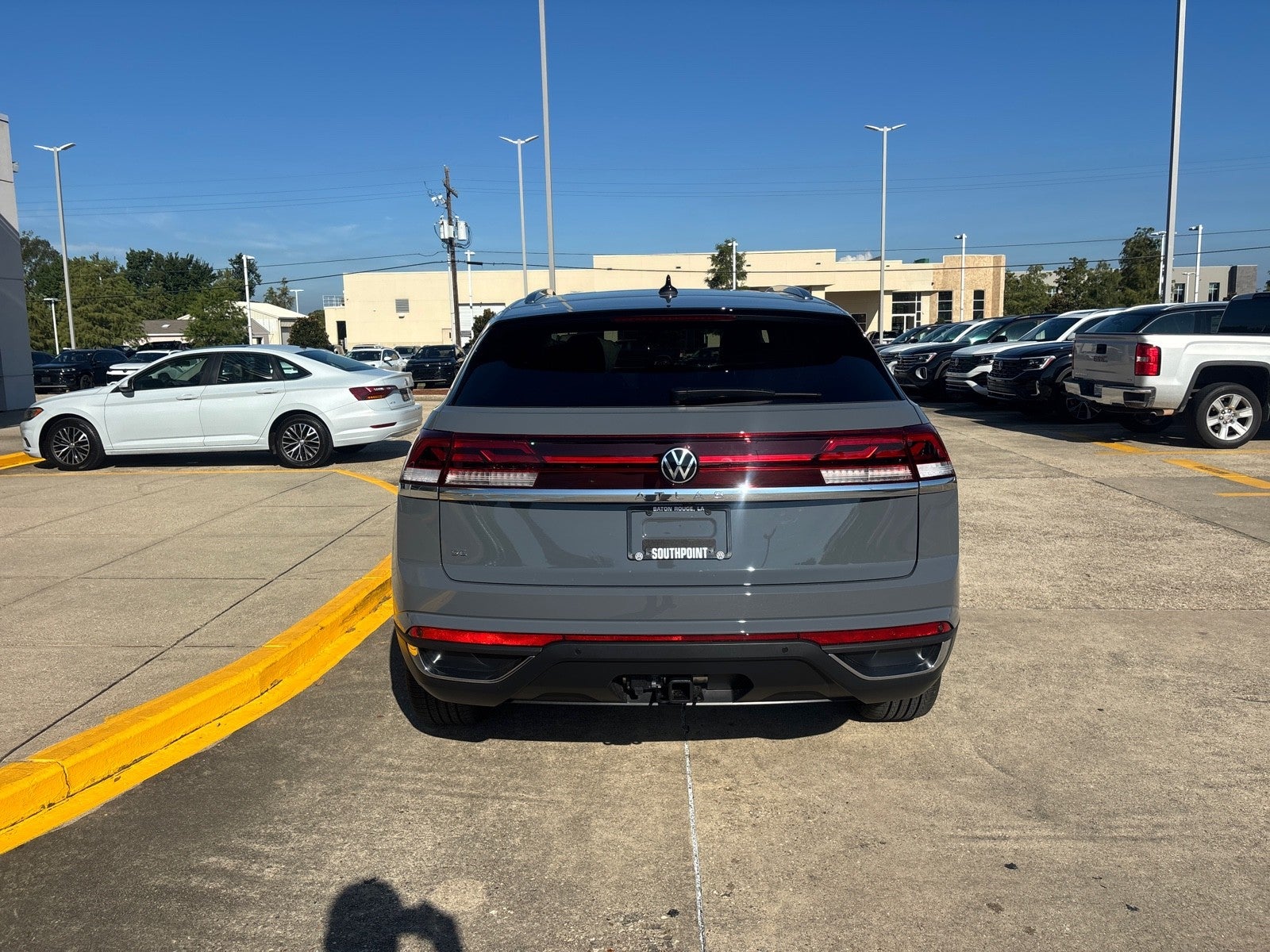 2026 Volkswagen Atlas Cross Sport 2.0T SE w/Technology