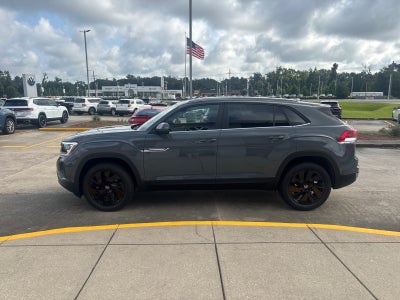 2026 Volkswagen Atlas Cross Sport 2.0T SE w/Technology