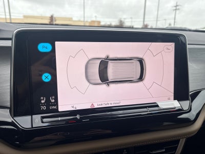 2026 Volkswagen Atlas Cross Sport 2.0T SE w/Technology