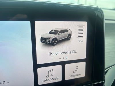 2026 Volkswagen Atlas Cross Sport 2.0T SE w/Technology