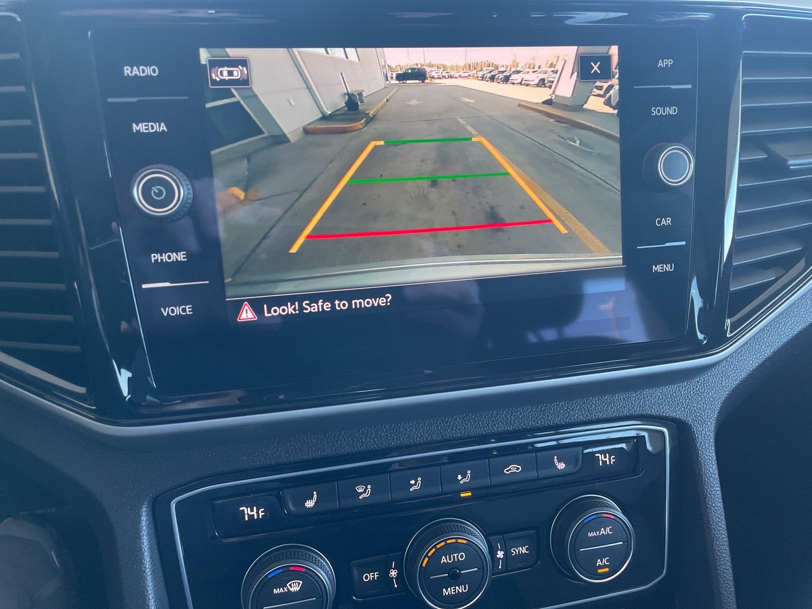 2023 Volkswagen Atlas Cross Sport 3.6L V6 SE w/Technology