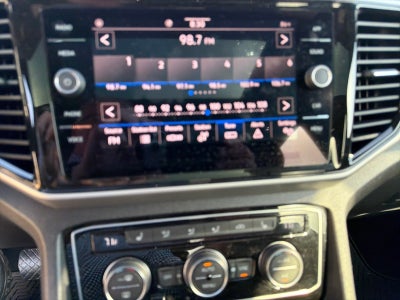 2023 Volkswagen Atlas Cross Sport 3.6L V6 SE w/Technology