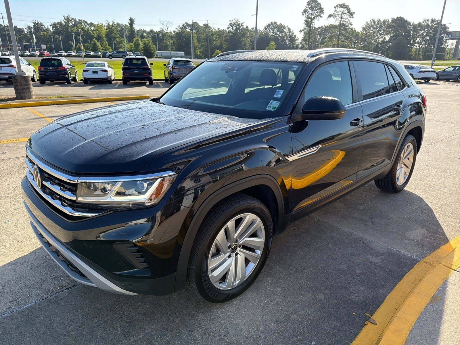 2023 Volkswagen Atlas Cross Sport 3.6L V6 SE w/Technology