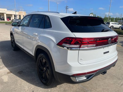 2025 Volkswagen Atlas Cross Sport 2.0T SE w/Technology