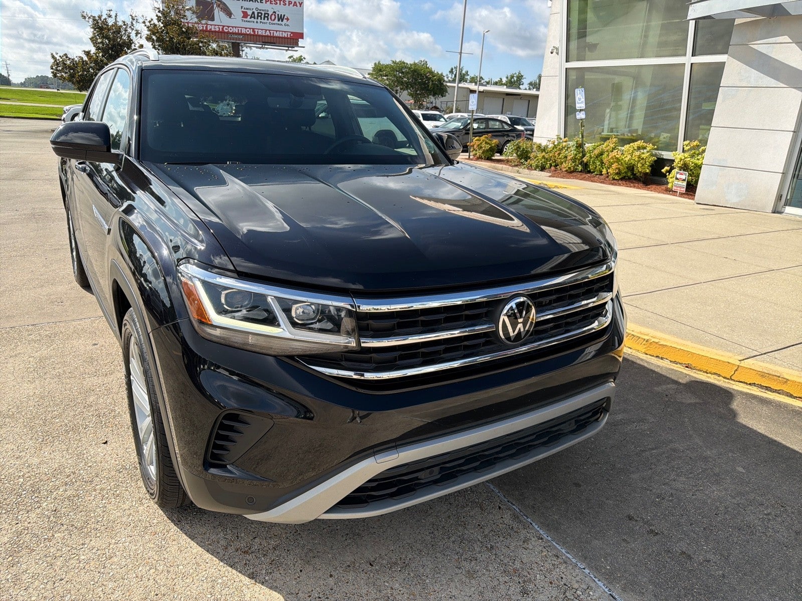 2023 Volkswagen Atlas Cross Sport 3.6L V6 SE w/Technology