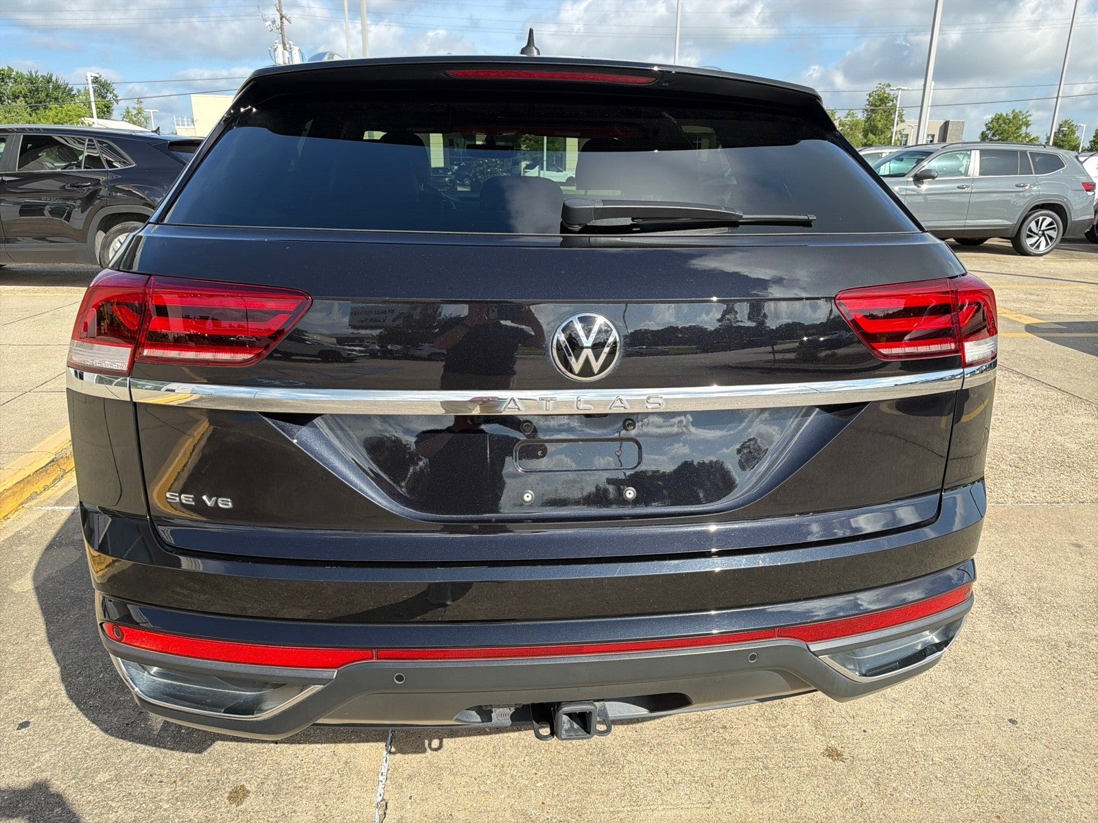 2023 Volkswagen Atlas Cross Sport 3.6L V6 SE w/Technology