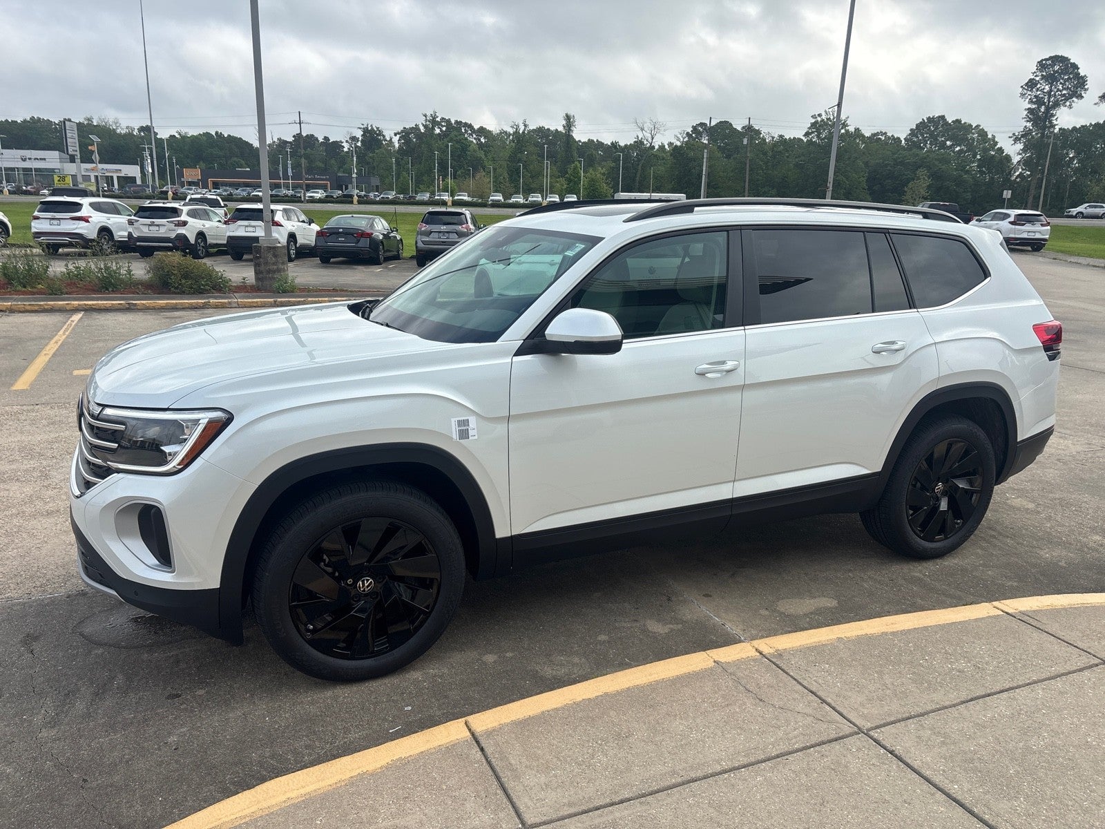 2026 Volkswagen Atlas 2.0T SE w/Technology