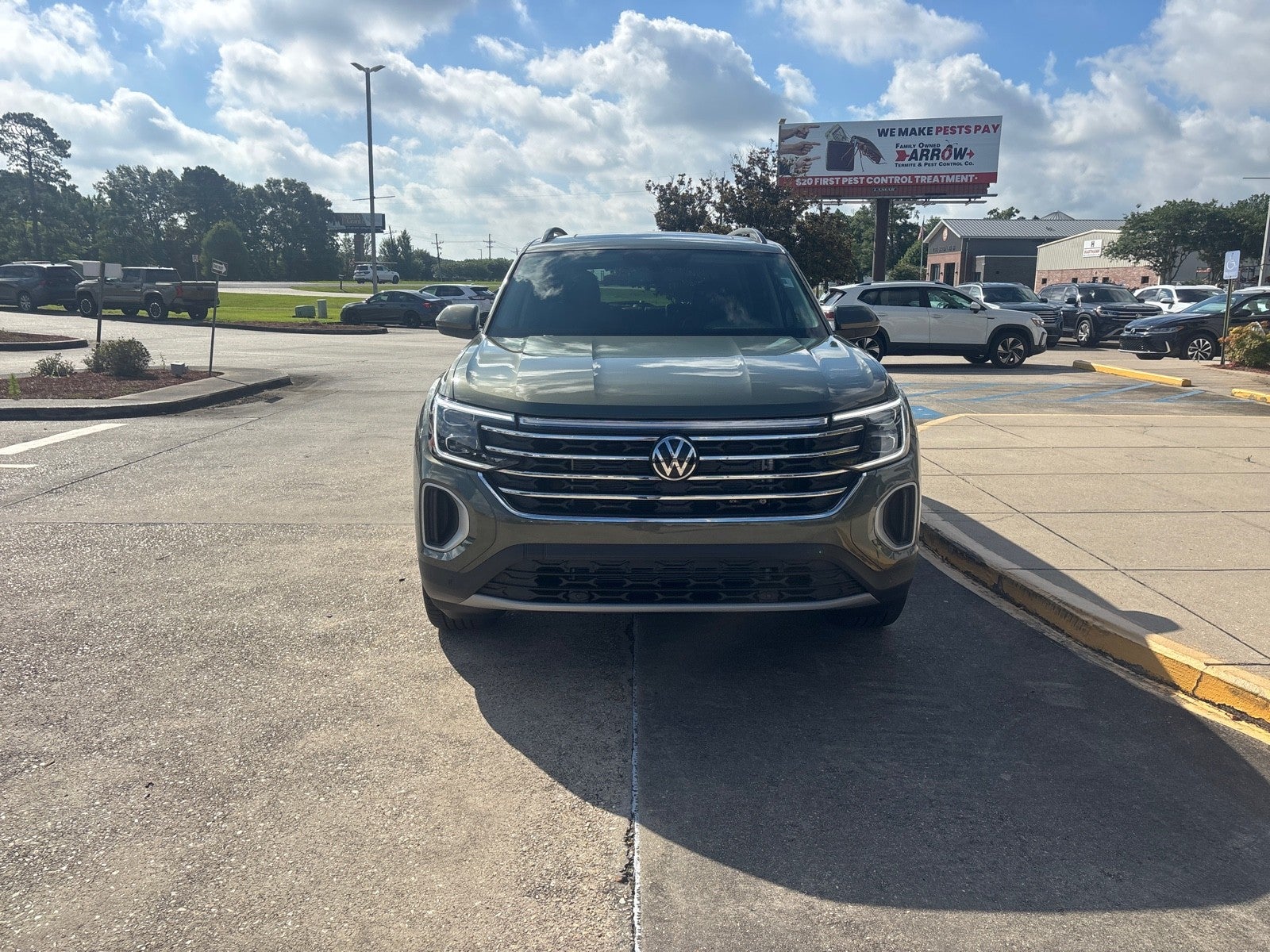 2026 Volkswagen Atlas 2.0T SE w/Technology