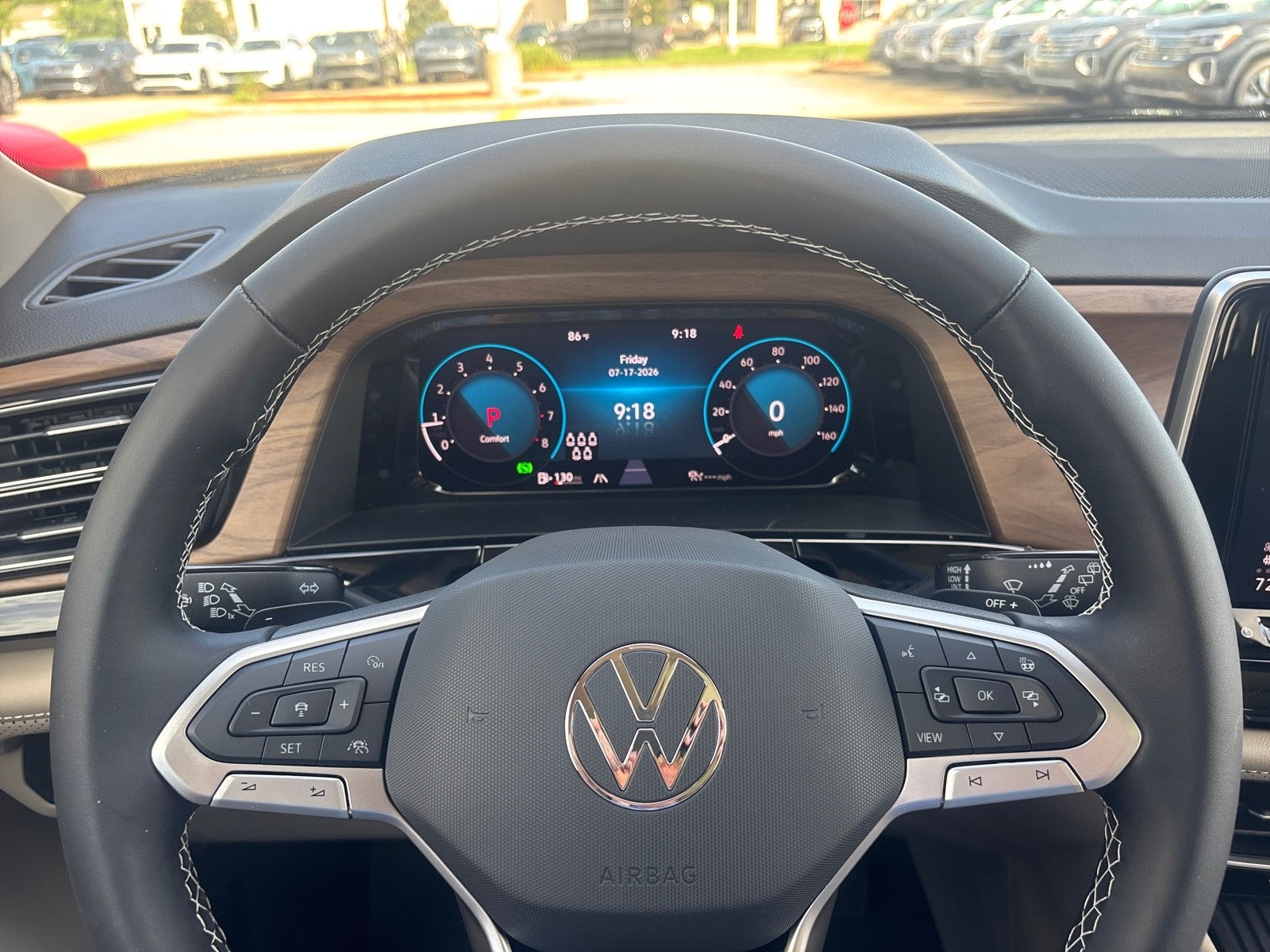 2026 Volkswagen Atlas 2.0T SE w/Technology