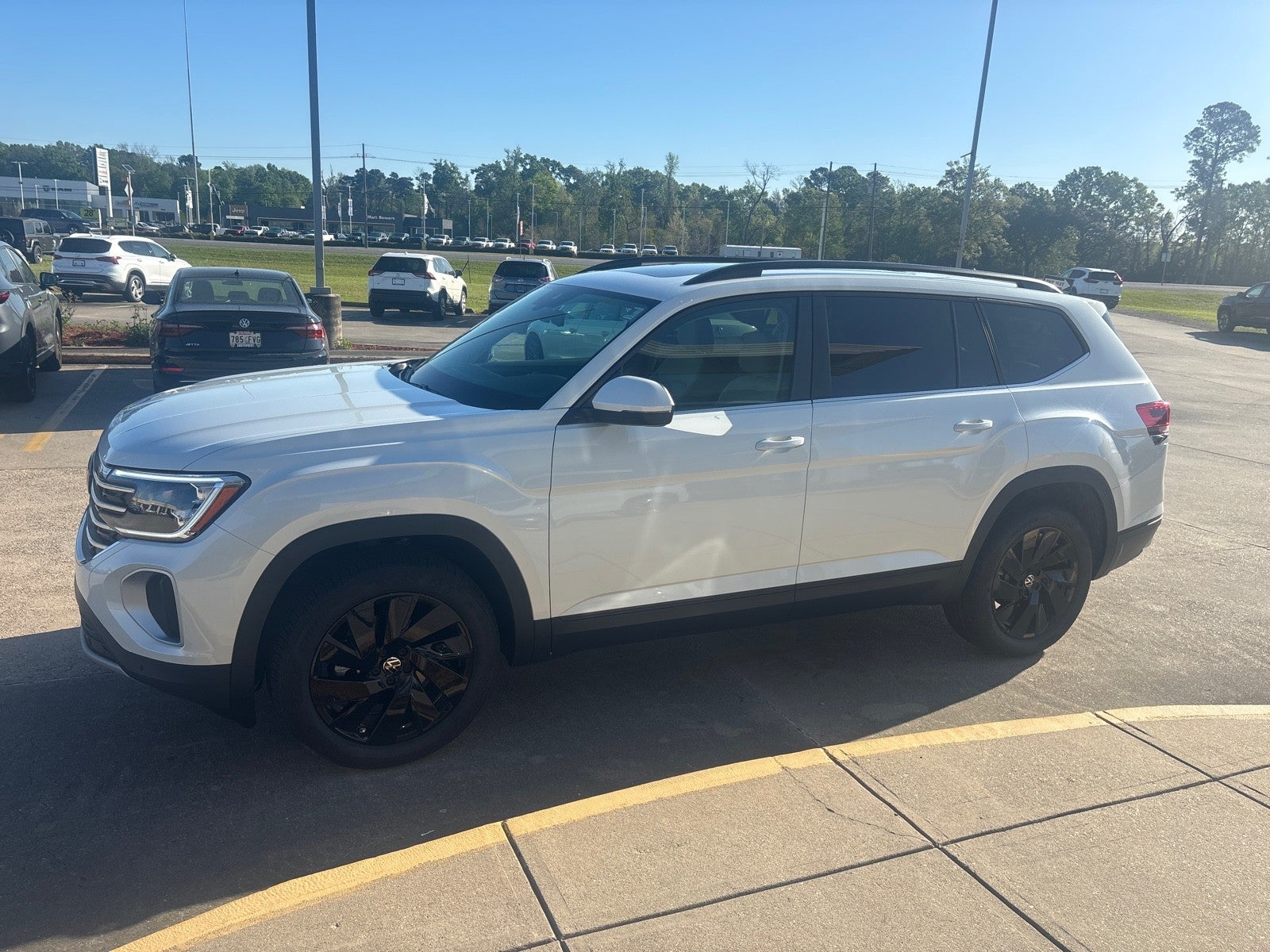 2026 Volkswagen Atlas 2.0T SE w/Technology
