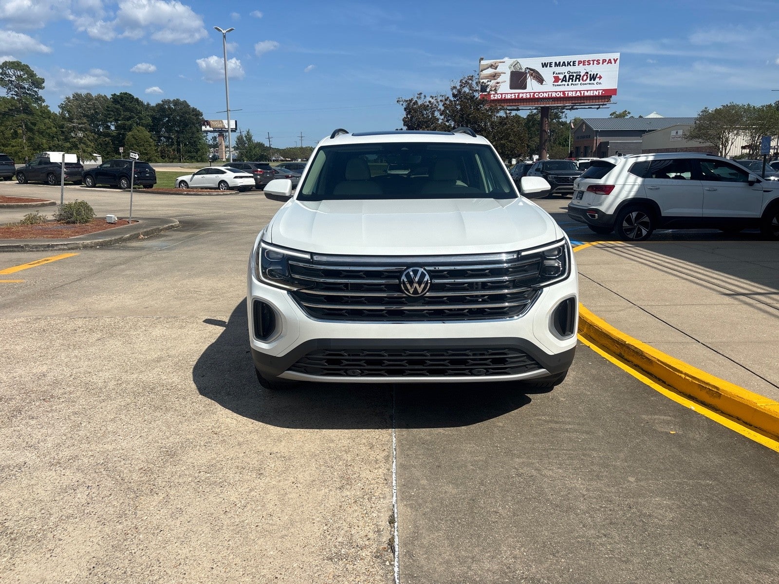 2026 Volkswagen Atlas 2.0T SE w/Technology