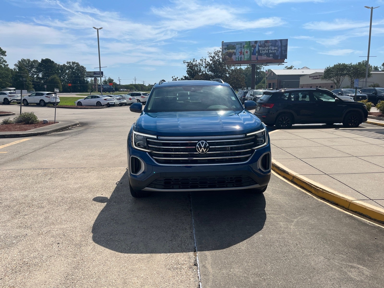 2026 Volkswagen Atlas 2.0T SE w/Technology