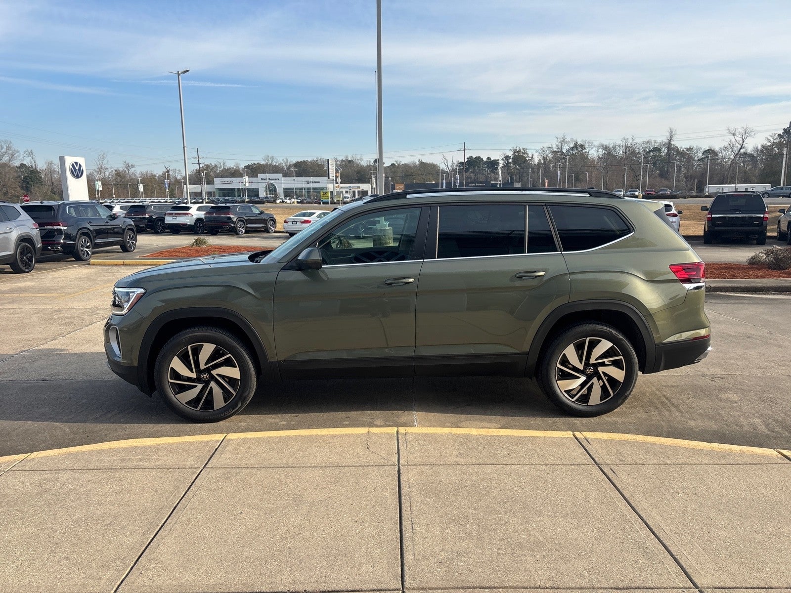 2026 Volkswagen Atlas 2.0T SE w/Technology