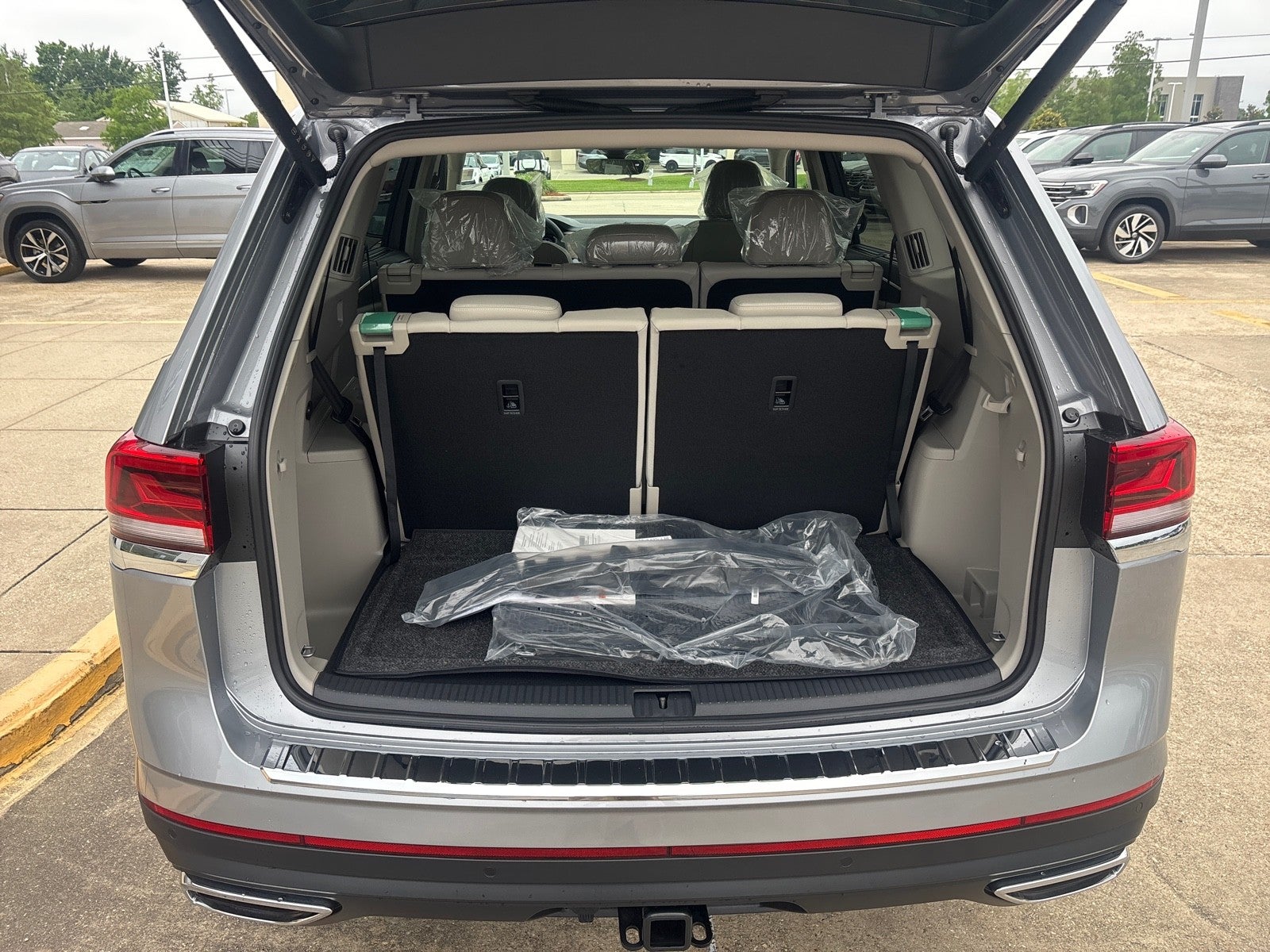 2026 Volkswagen Atlas 2.0T SE w/Technology