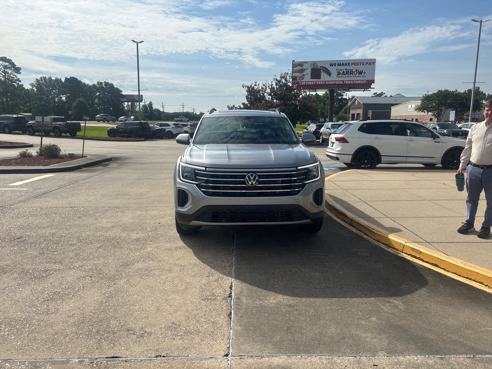 2026 Volkswagen Atlas 2.0T SE w/Technology