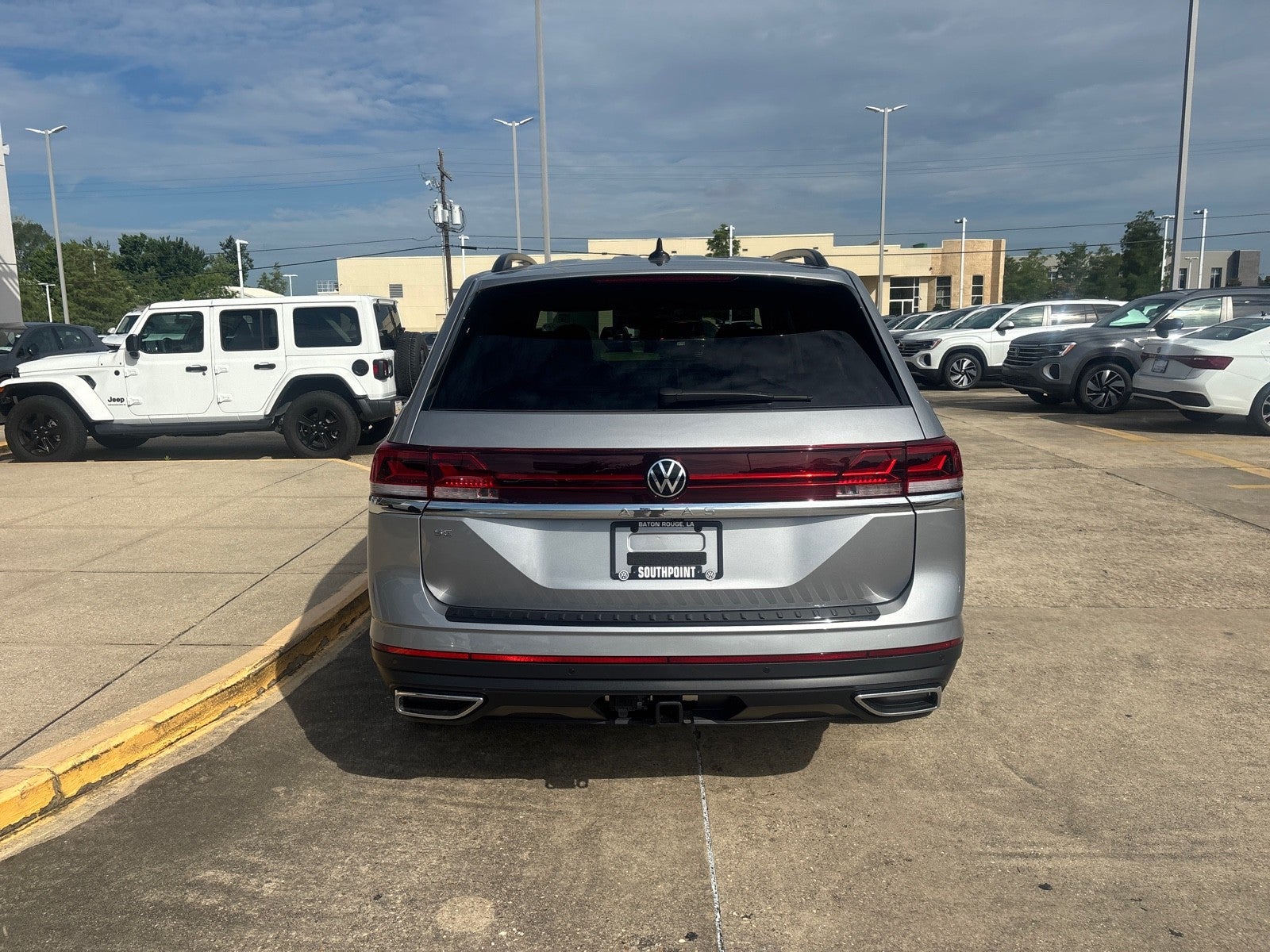 2026 Volkswagen Atlas 2.0T SE w/Technology