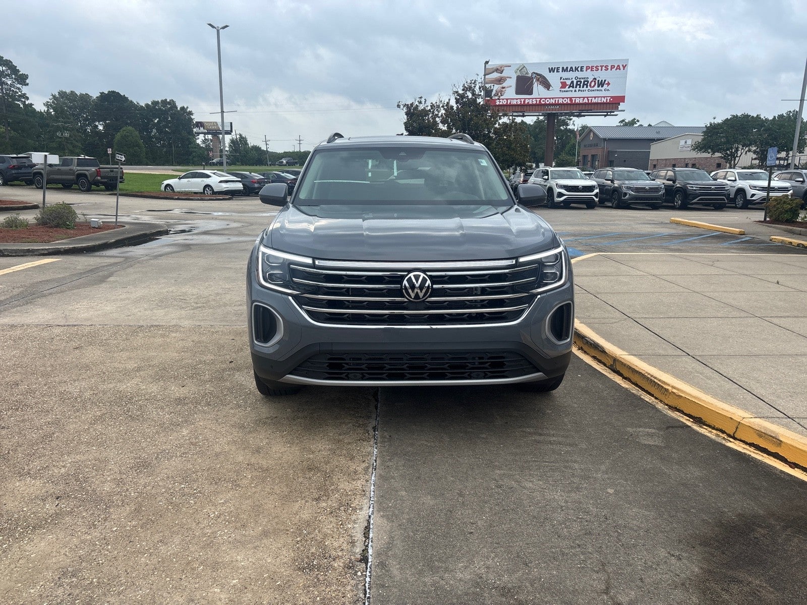 2026 Volkswagen Atlas 2.0T SE w/Technology