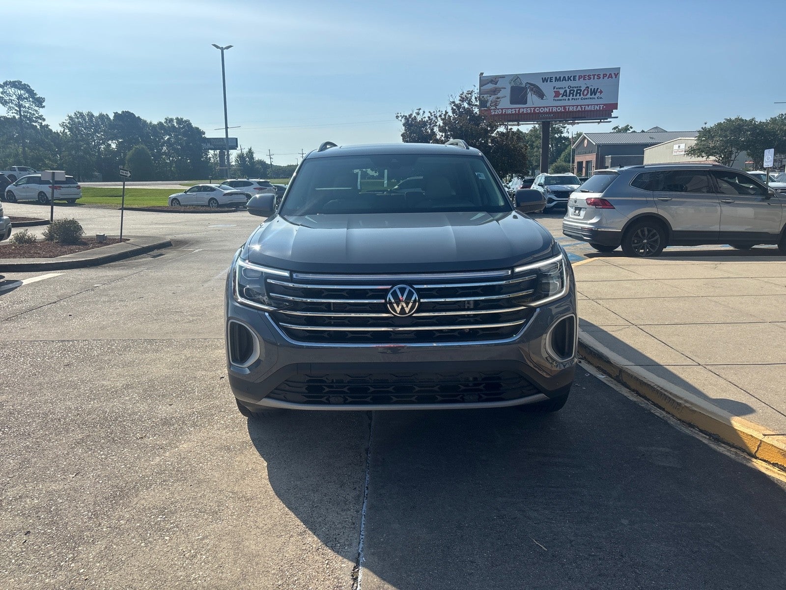 2026 Volkswagen Atlas 2.0T SE w/Technology