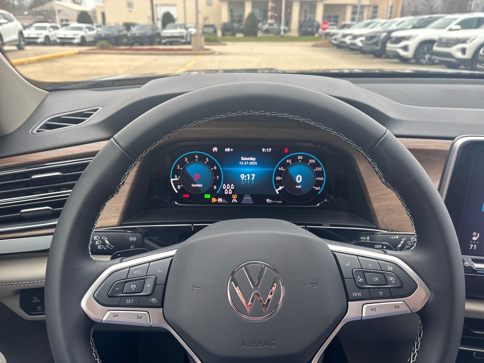 2026 Volkswagen Atlas 2.0T SE w/Technology