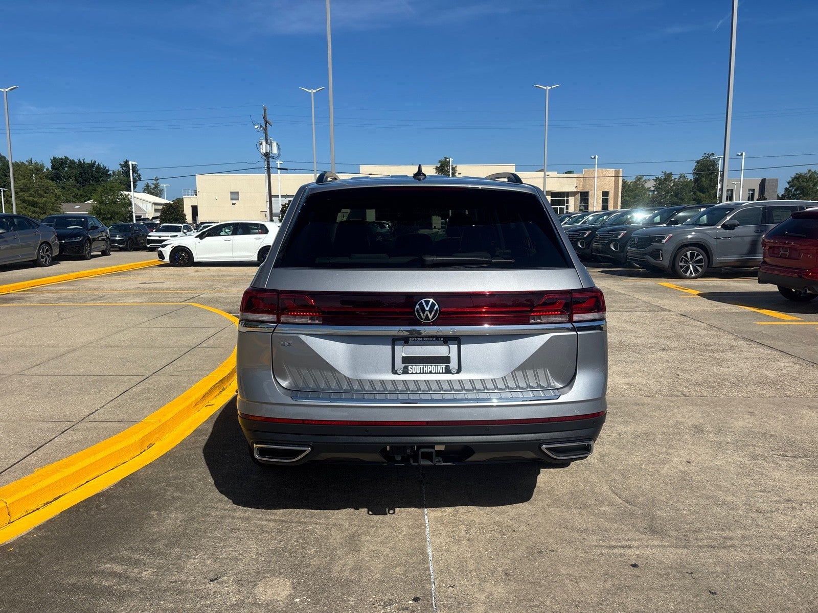 2026 Volkswagen Atlas 2.0T SE w/Technology