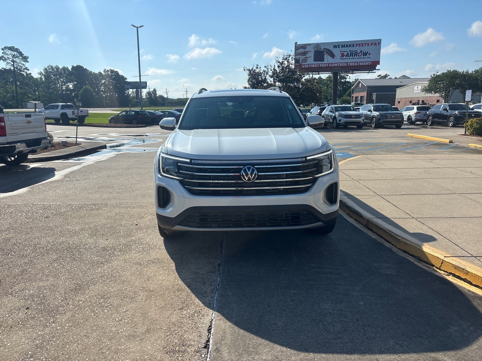 2026 Volkswagen Atlas 2.0T SE w/Technology