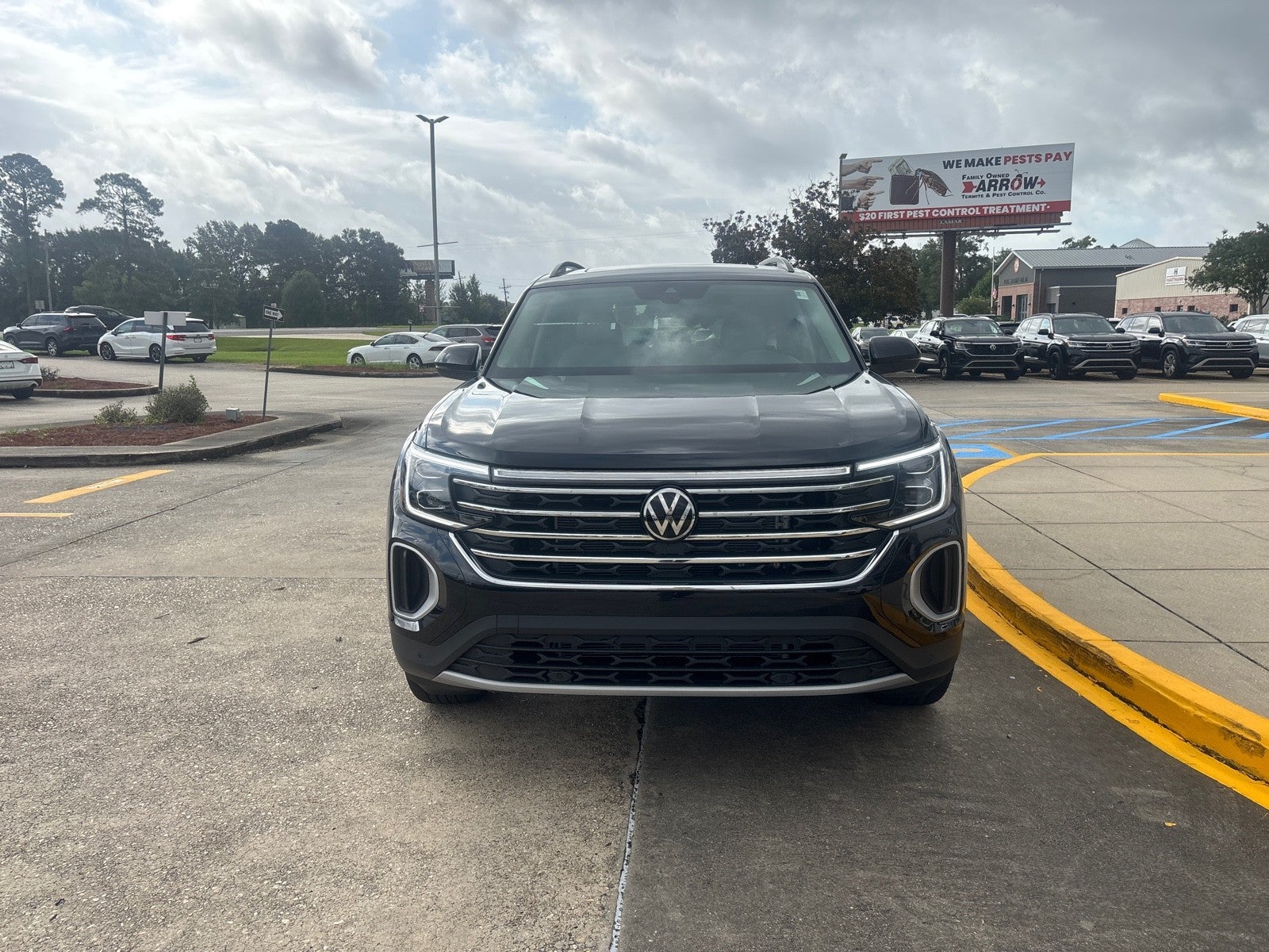 2026 Volkswagen Atlas 2.0T SE w/Technology
