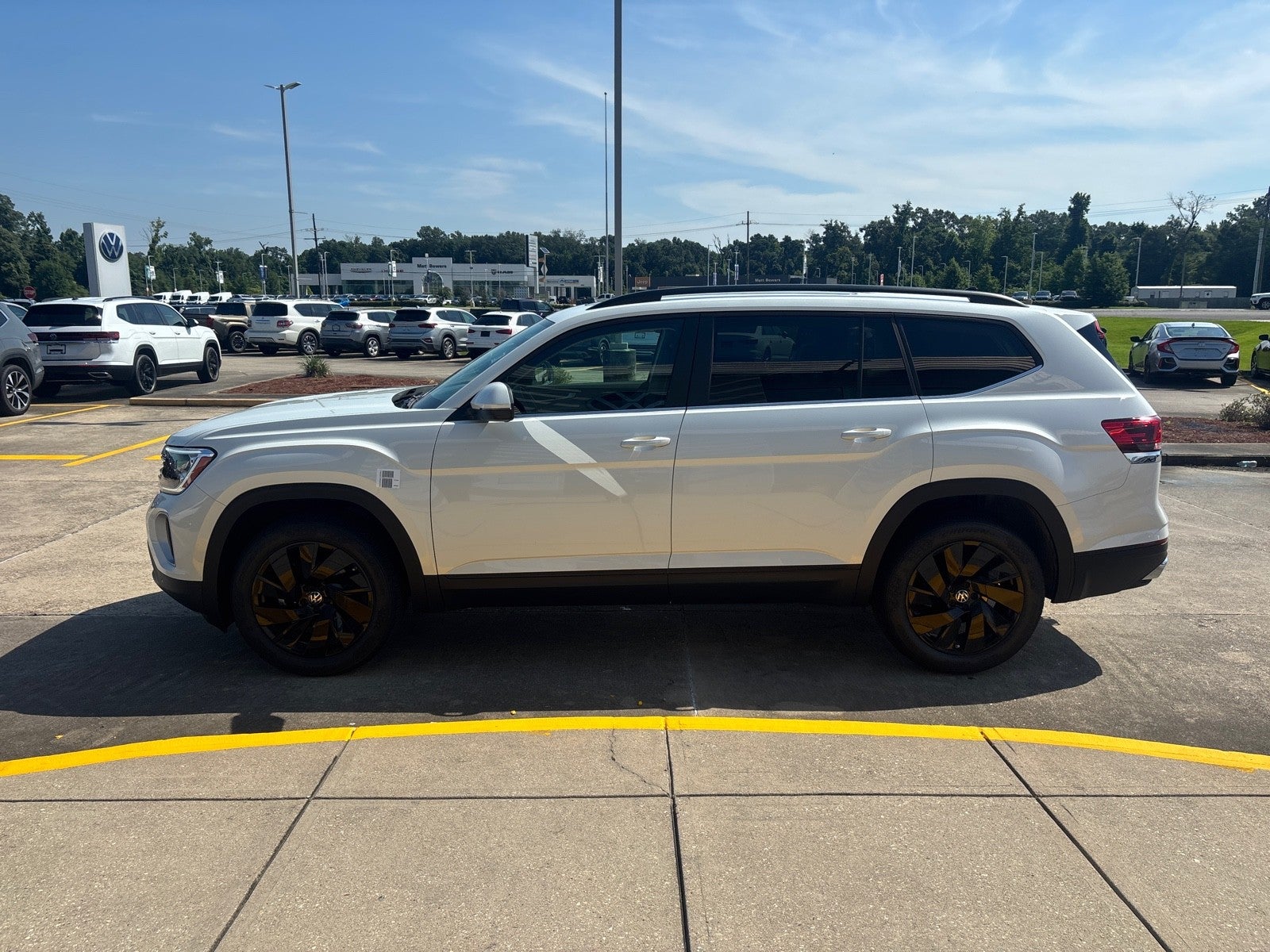 2026 Volkswagen Atlas 2.0T SE w/Technology