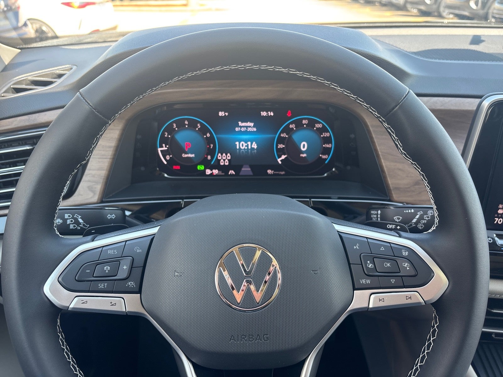 2026 Volkswagen Atlas 2.0T SE w/Technology