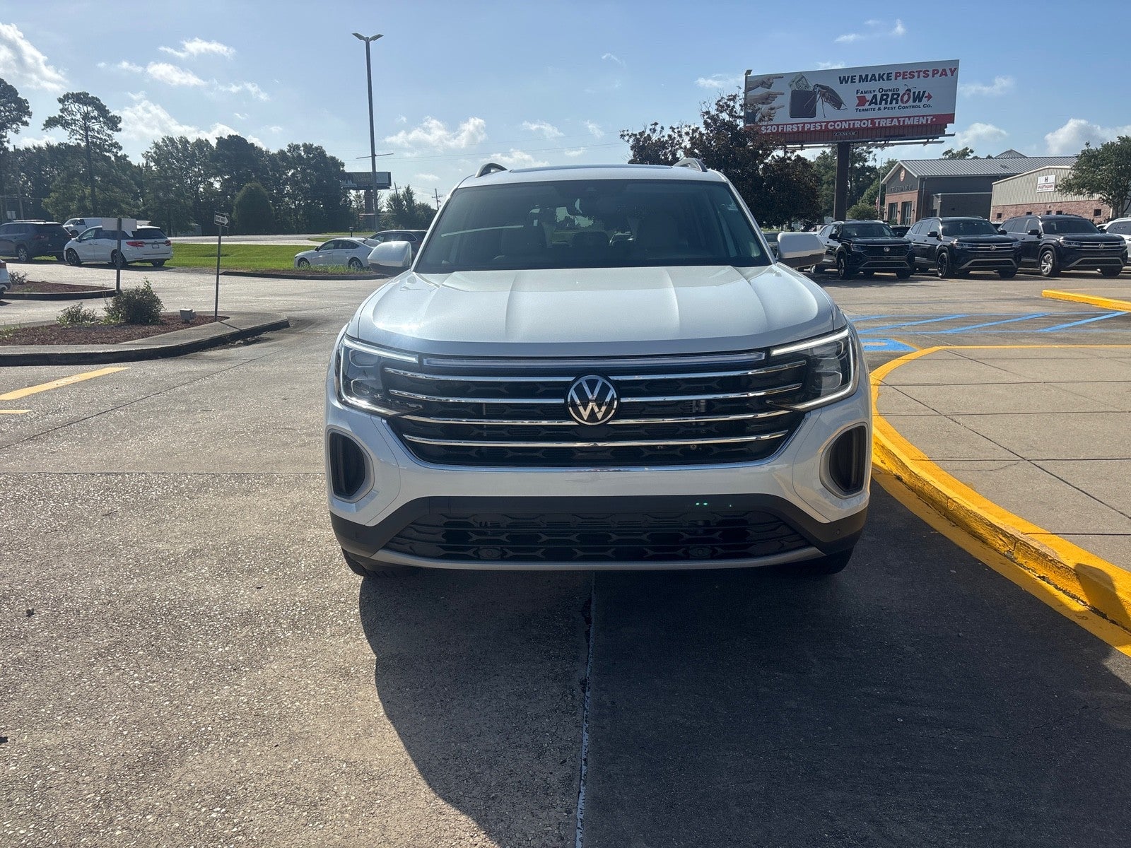 2026 Volkswagen Atlas 2.0T SE w/Technology