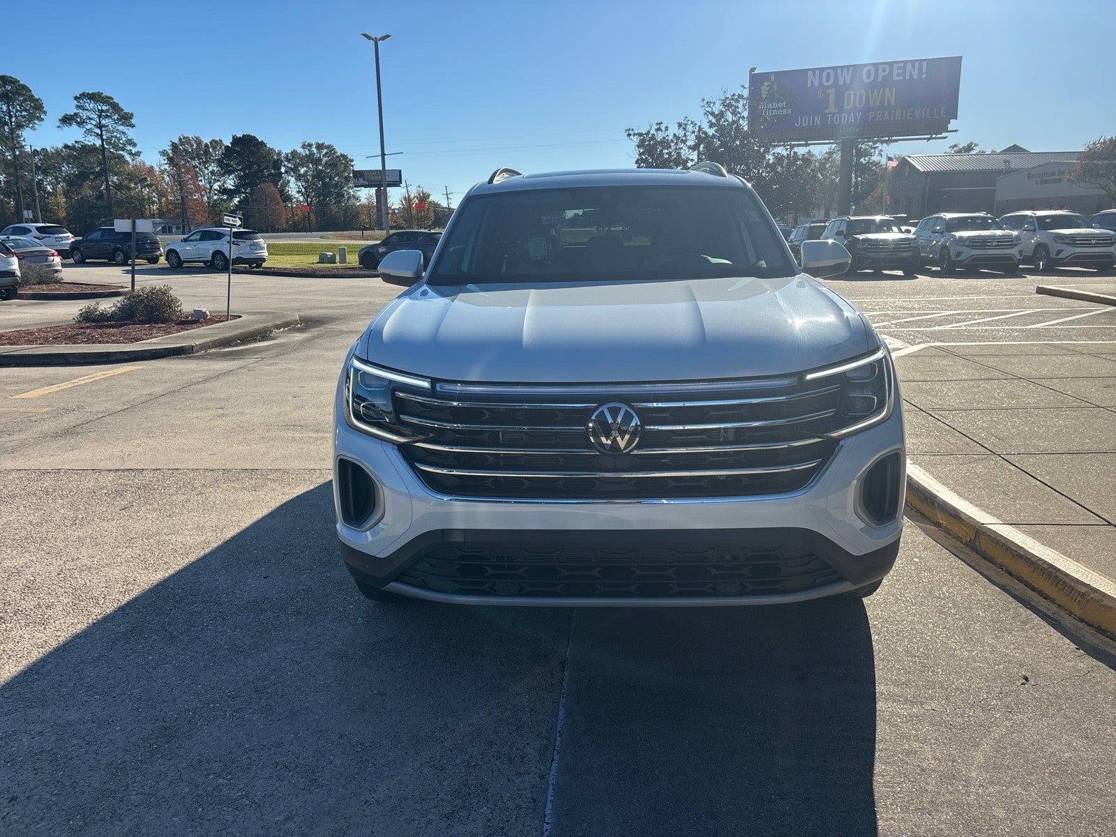 2026 Volkswagen Atlas 2.0T SE w/Technology