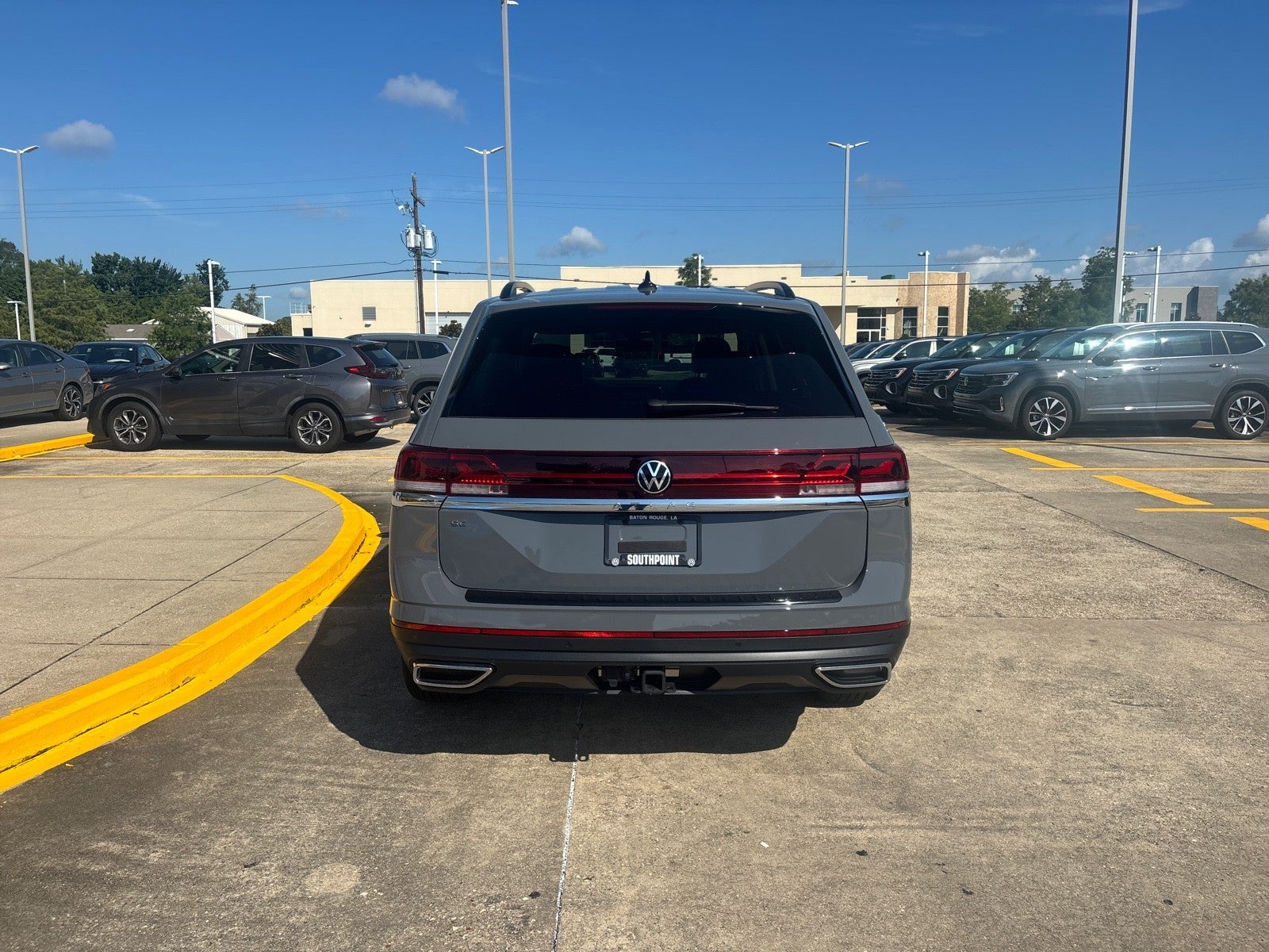 2026 Volkswagen Atlas 2.0T SE w/Technology