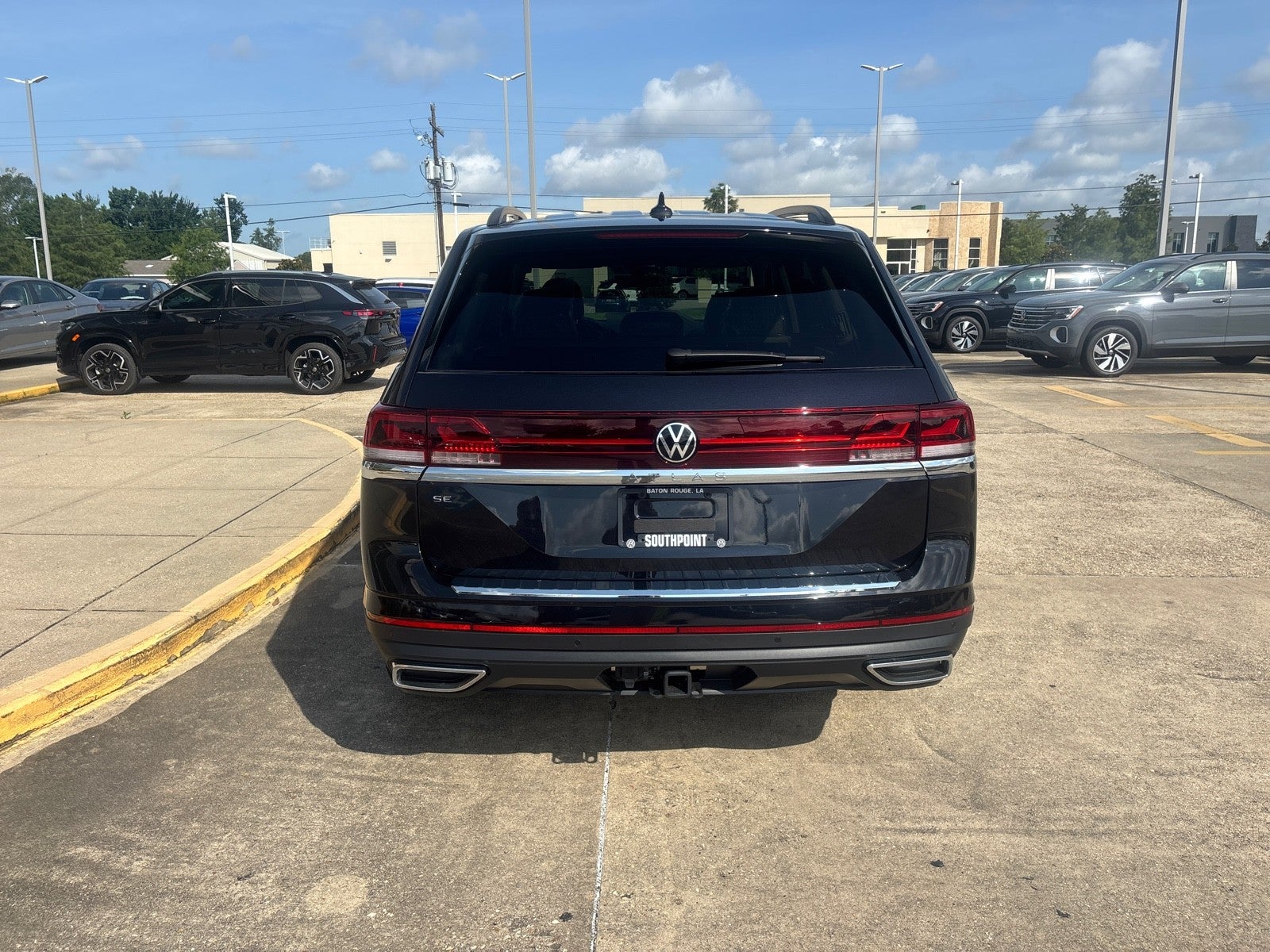 2026 Volkswagen Atlas 2.0T SE w/Technology