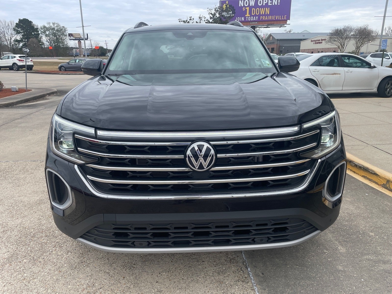 2025 Volkswagen Atlas 2.0T SE w/Technology