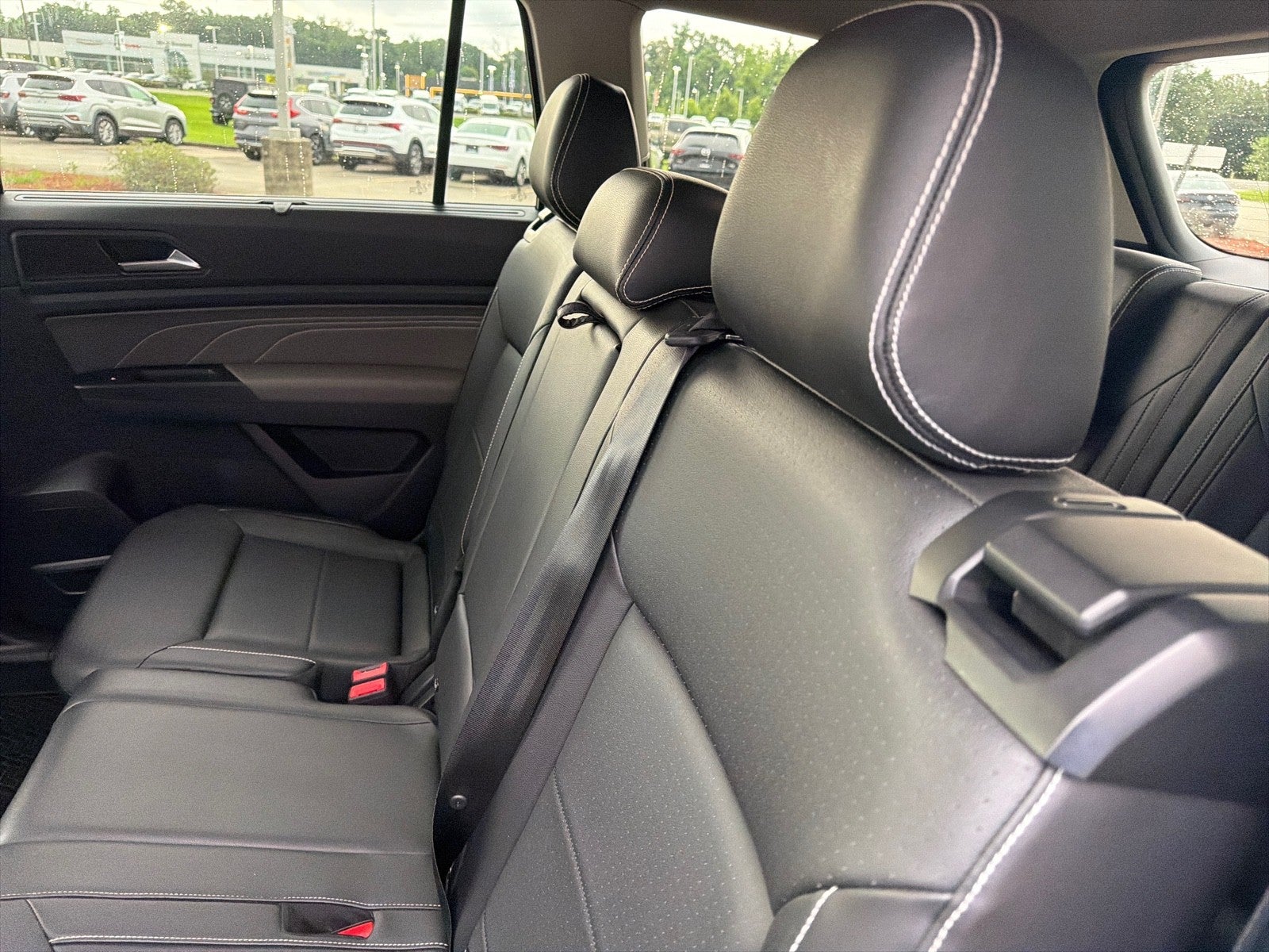 2021 Volkswagen Atlas 3.6L V6 SE w/Technology