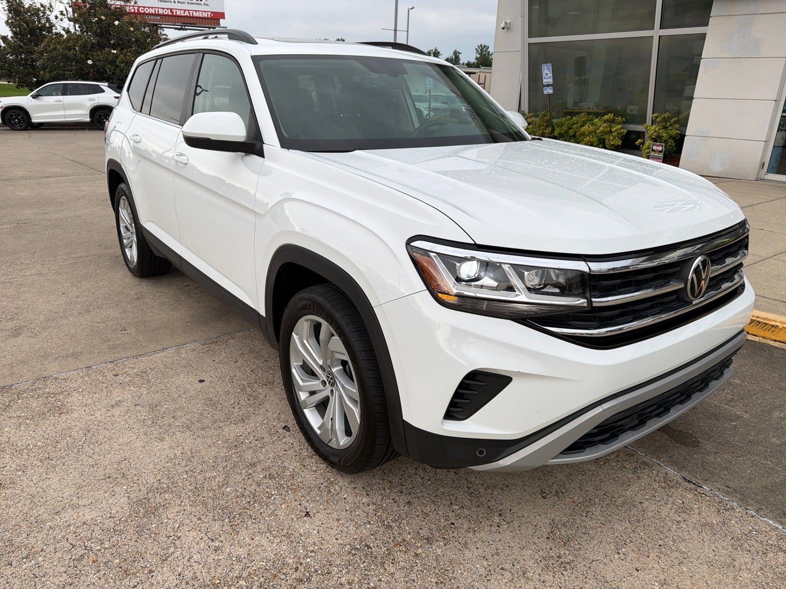 2021 Volkswagen Atlas 3.6L V6 SE w/Technology