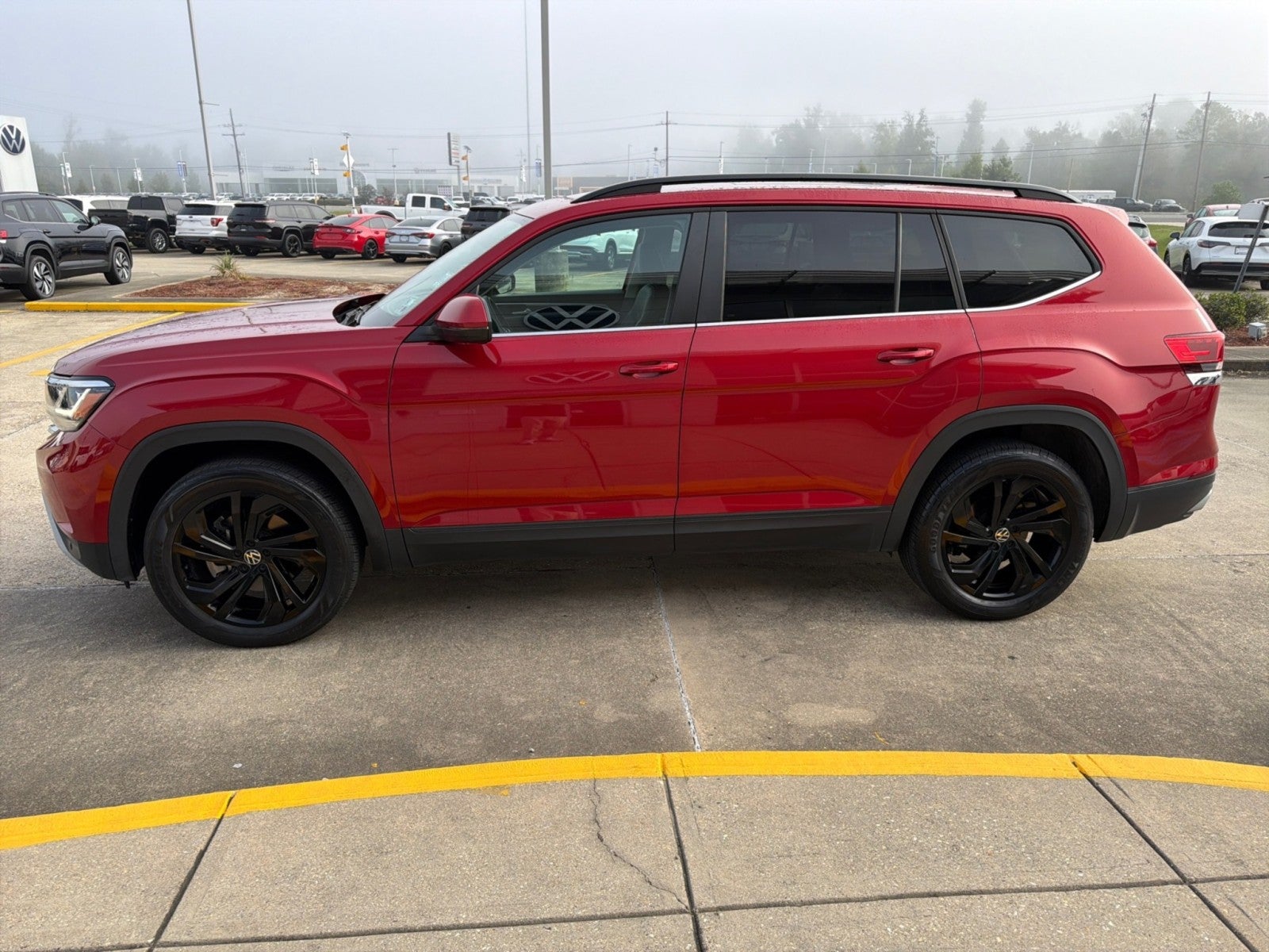 2023 Volkswagen Atlas 3.6L V6 SE w/Technology