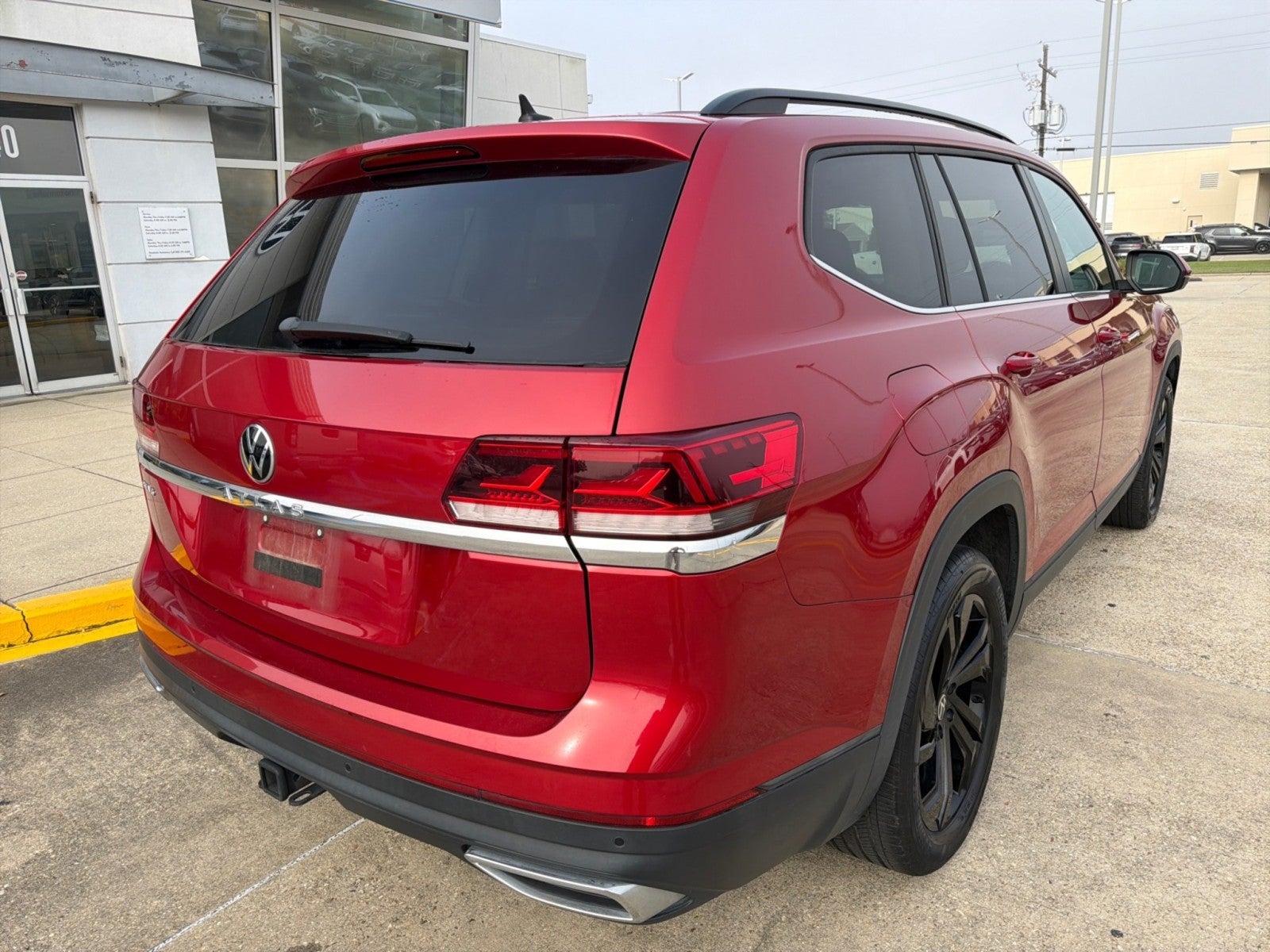 2023 Volkswagen Atlas 3.6L V6 SE w/Technology