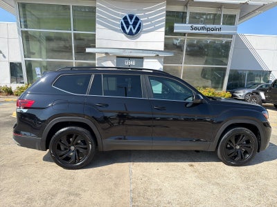 2022 Volkswagen Atlas 3.6L V6 SE w/Technology