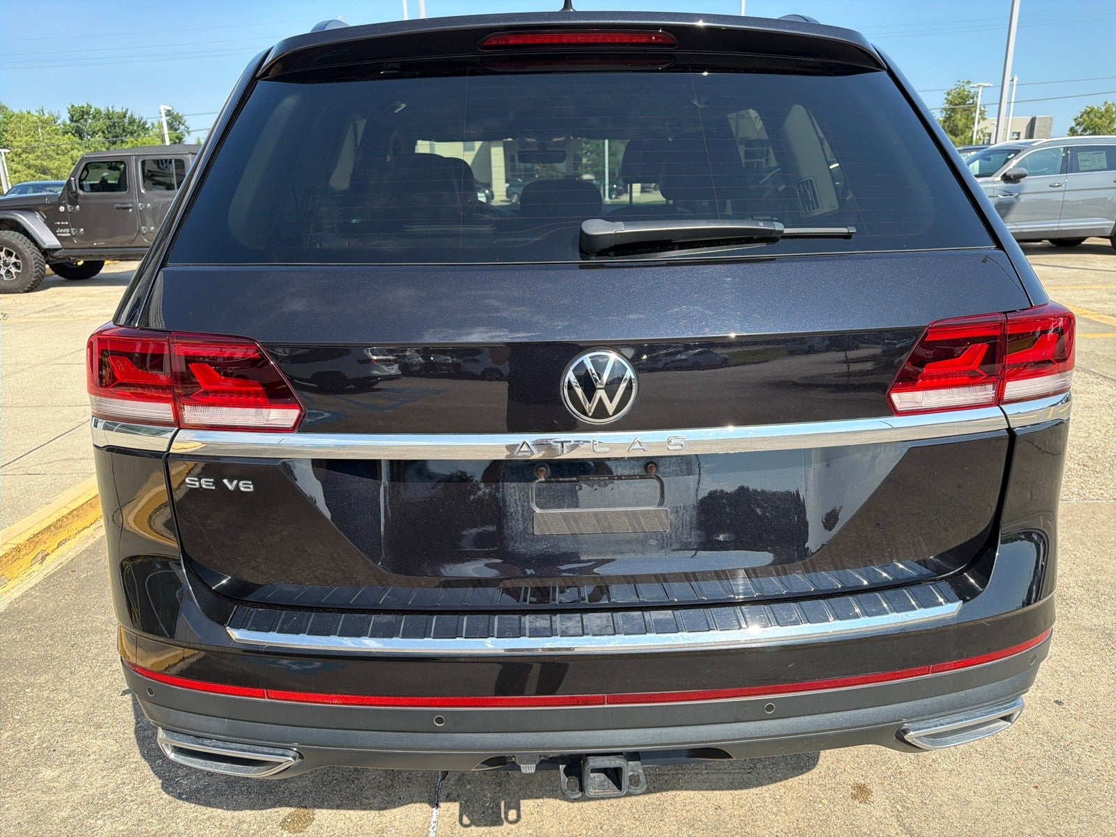 2022 Volkswagen Atlas 3.6L V6 SE w/Technology