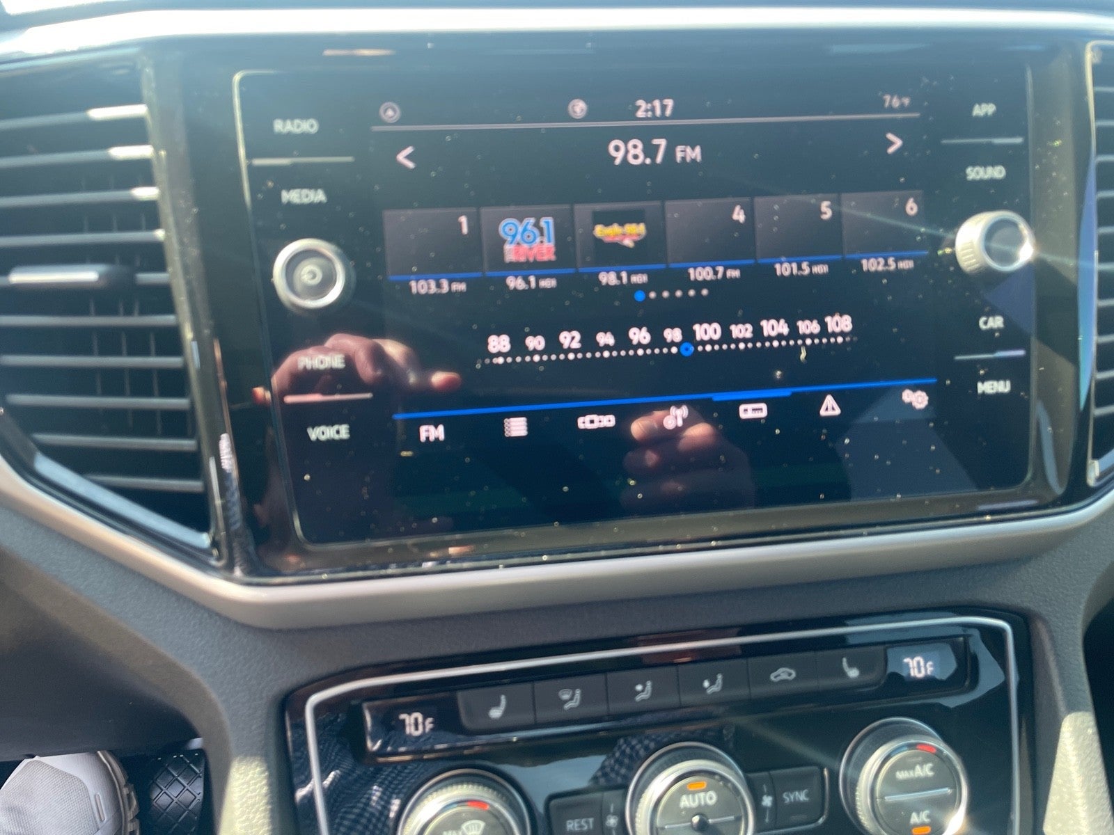 2023 Volkswagen Atlas 3.6L V6 SE w/Technology