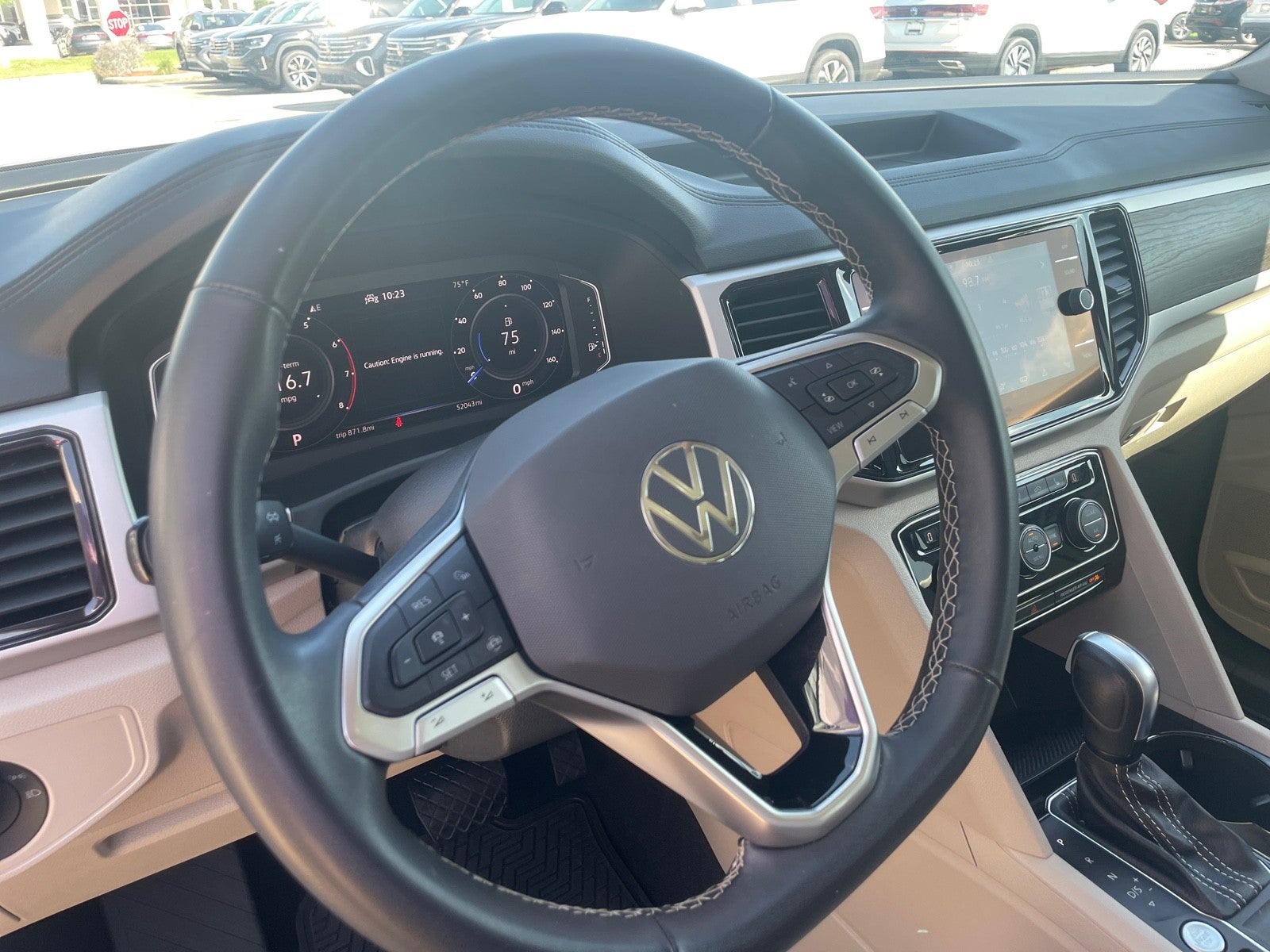 2022 Volkswagen Atlas 3.6L V6 SE w/Technology