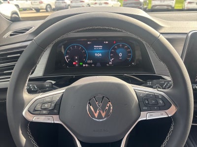 2026 Volkswagen Atlas Cross Sport 2.0T SE w/Technology