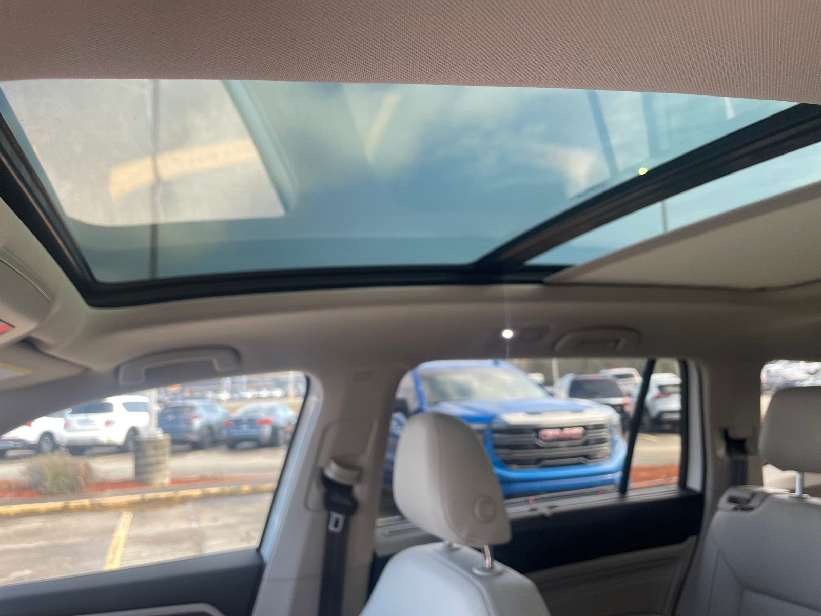 2021 Volkswagen Atlas 3.6L V6 SE w/Technology