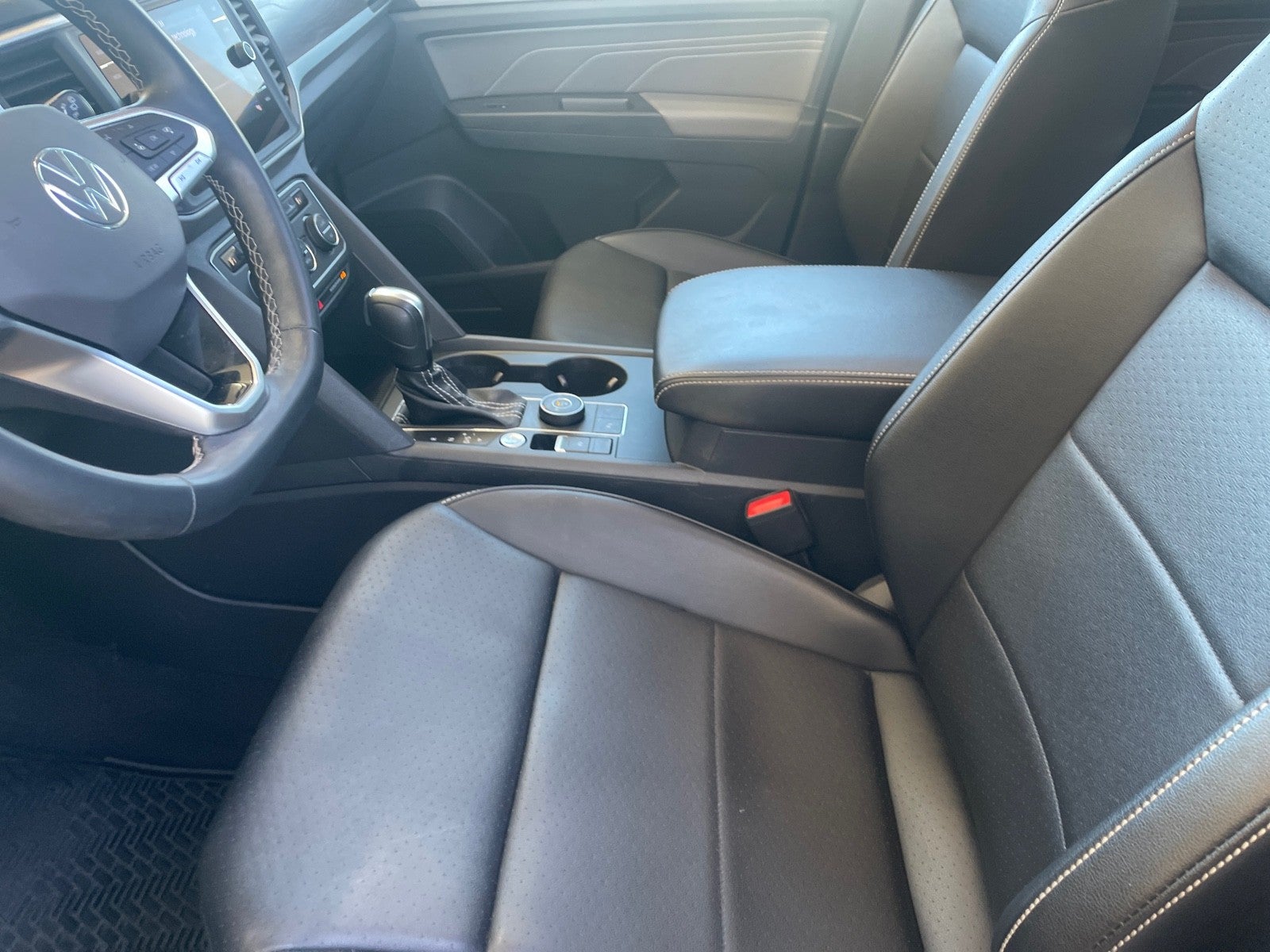 2021 Volkswagen Atlas 3.6L V6 SE w/Technology