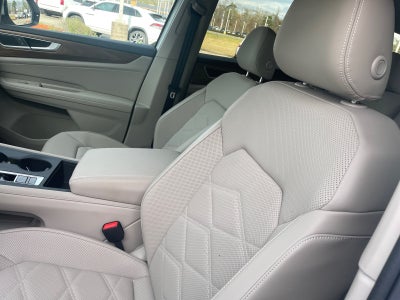 2025 Volkswagen Atlas 2.0T SE