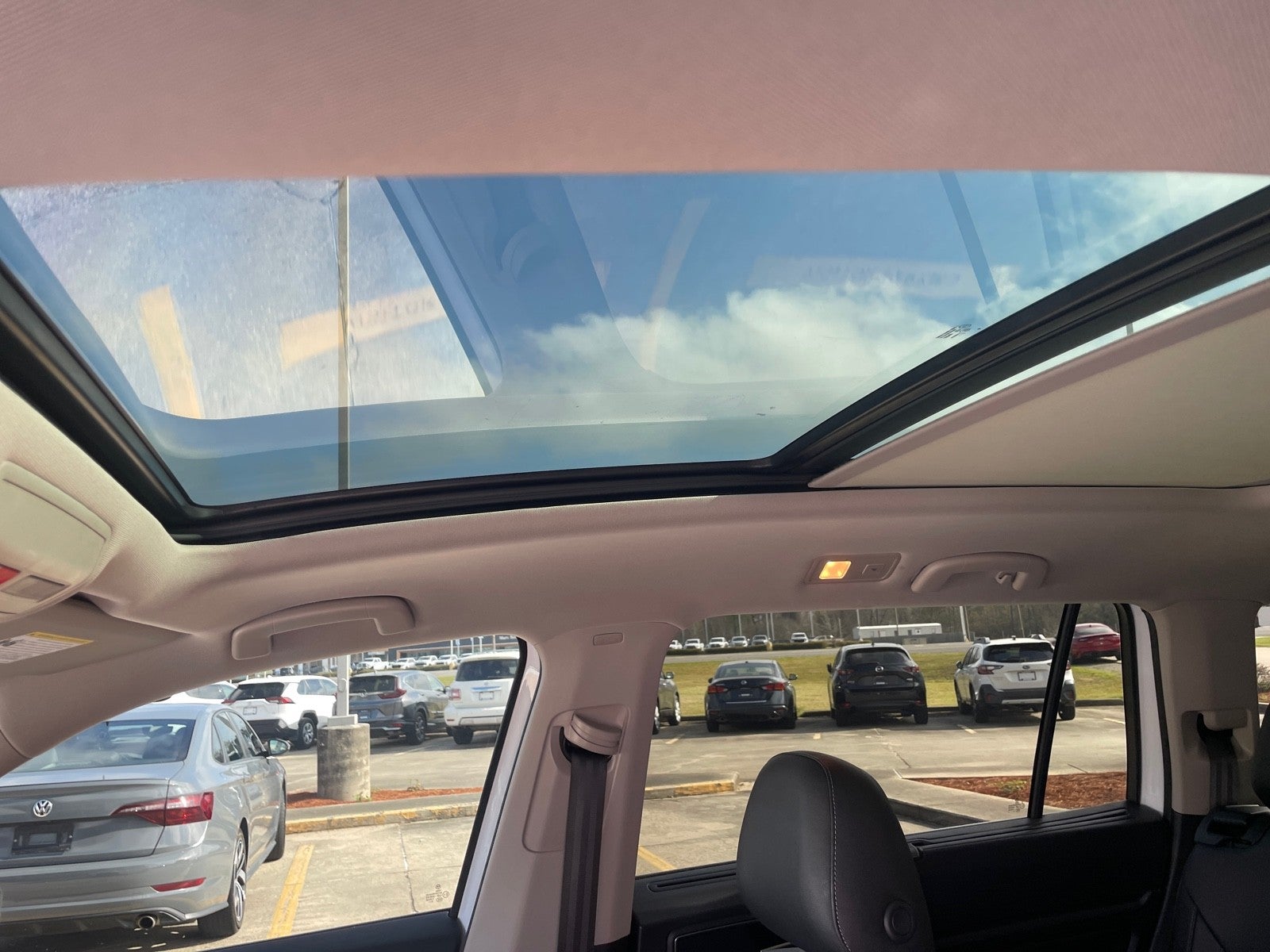 2019 Volkswagen Atlas 3.6L V6 SEL R-Line