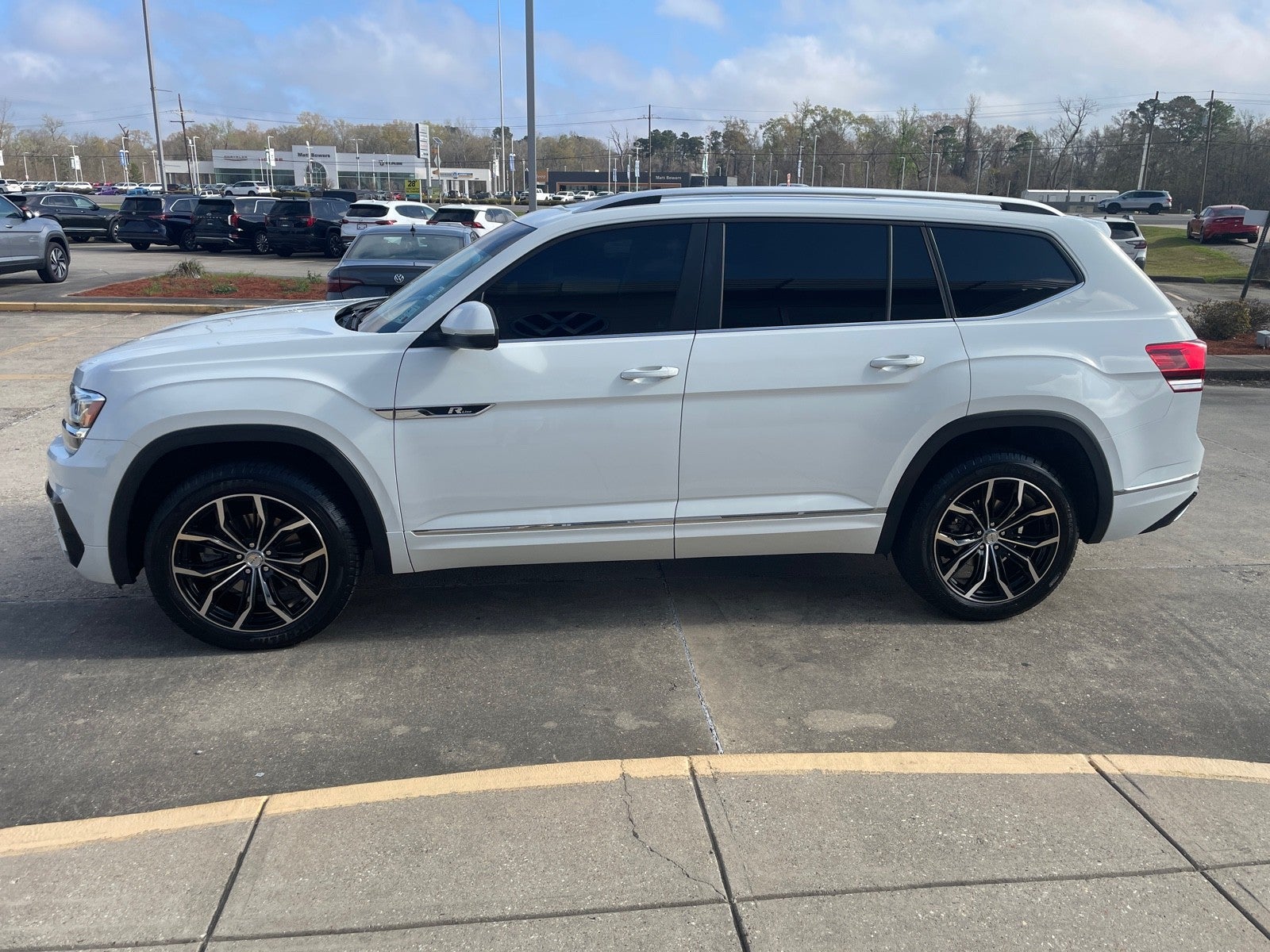 2019 Volkswagen Atlas 3.6L V6 SEL R-Line