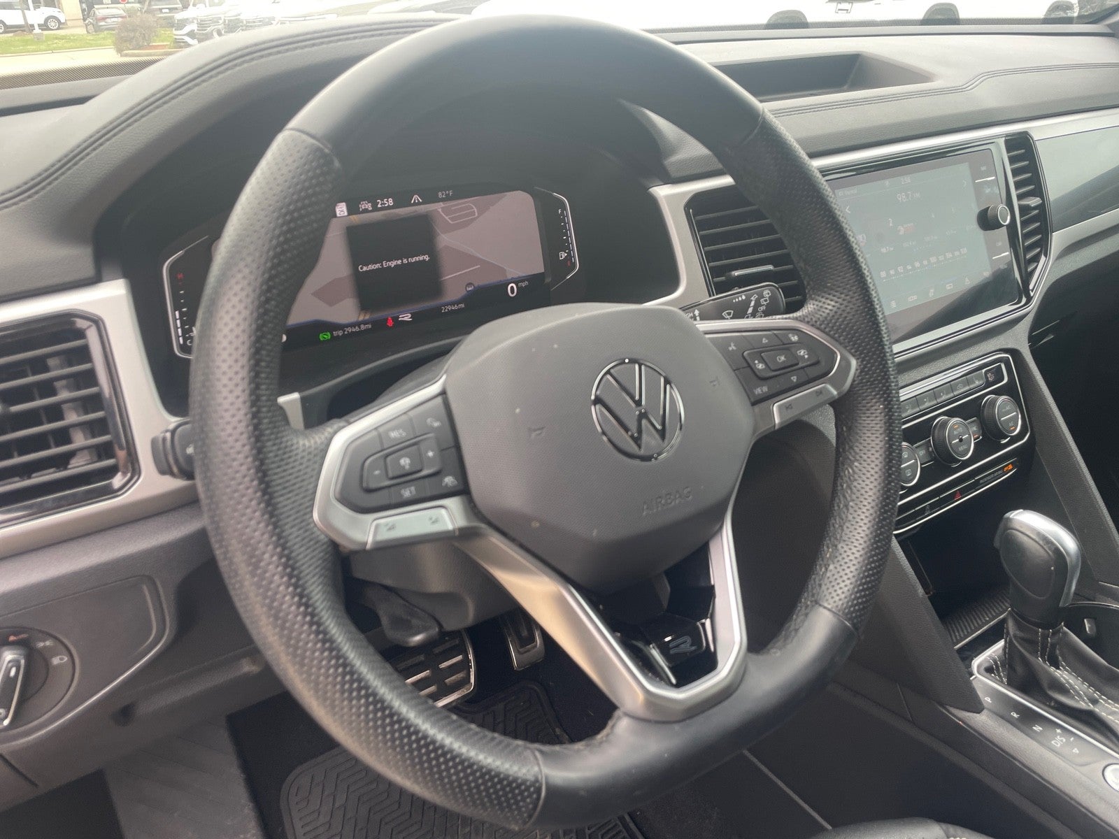 2023 Volkswagen Atlas Cross Sport 2.0T SEL R-Line Black